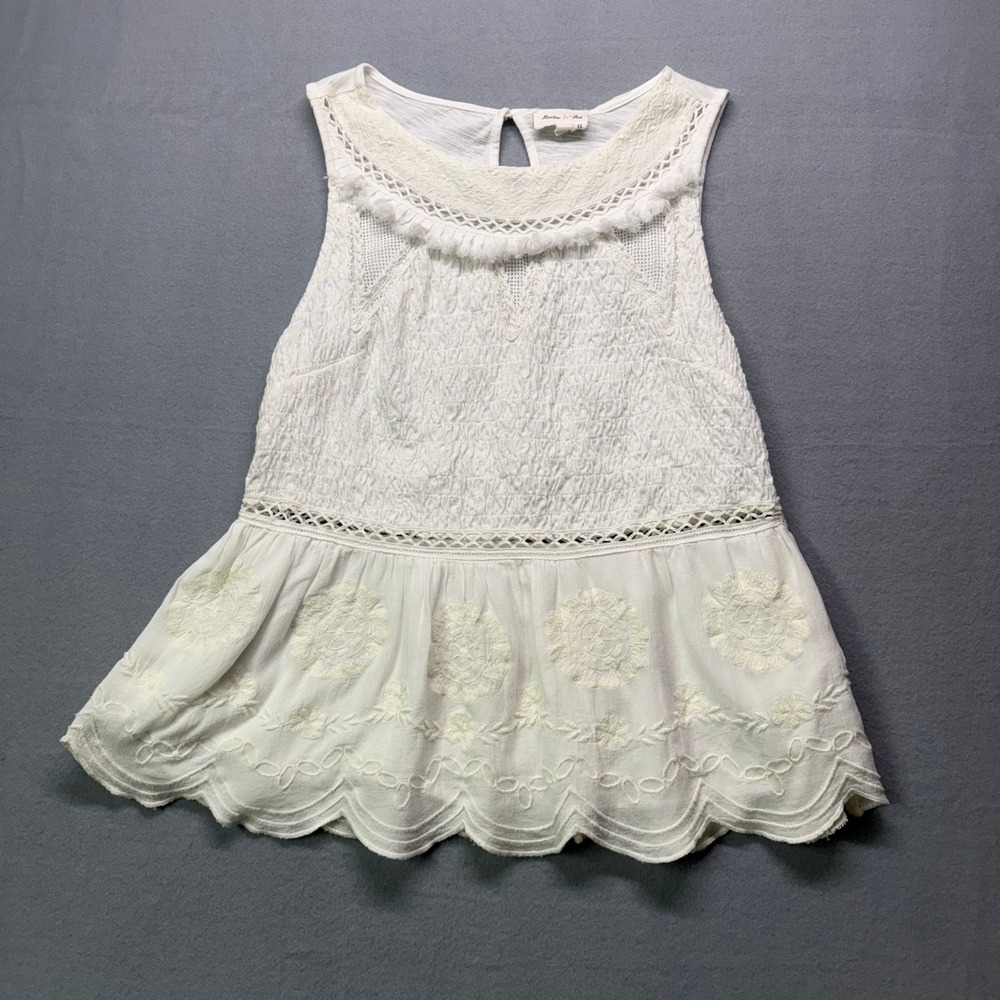Meadow Rue Lace Trim‎ Embroidered Peplum Top White Smocked Sz S, boho feminine